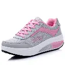 Zapatillas de deporte para mujer.